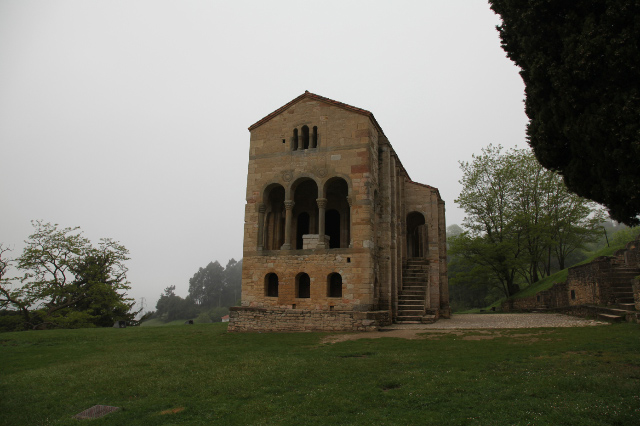 Iglesia de Santa María del Naranco